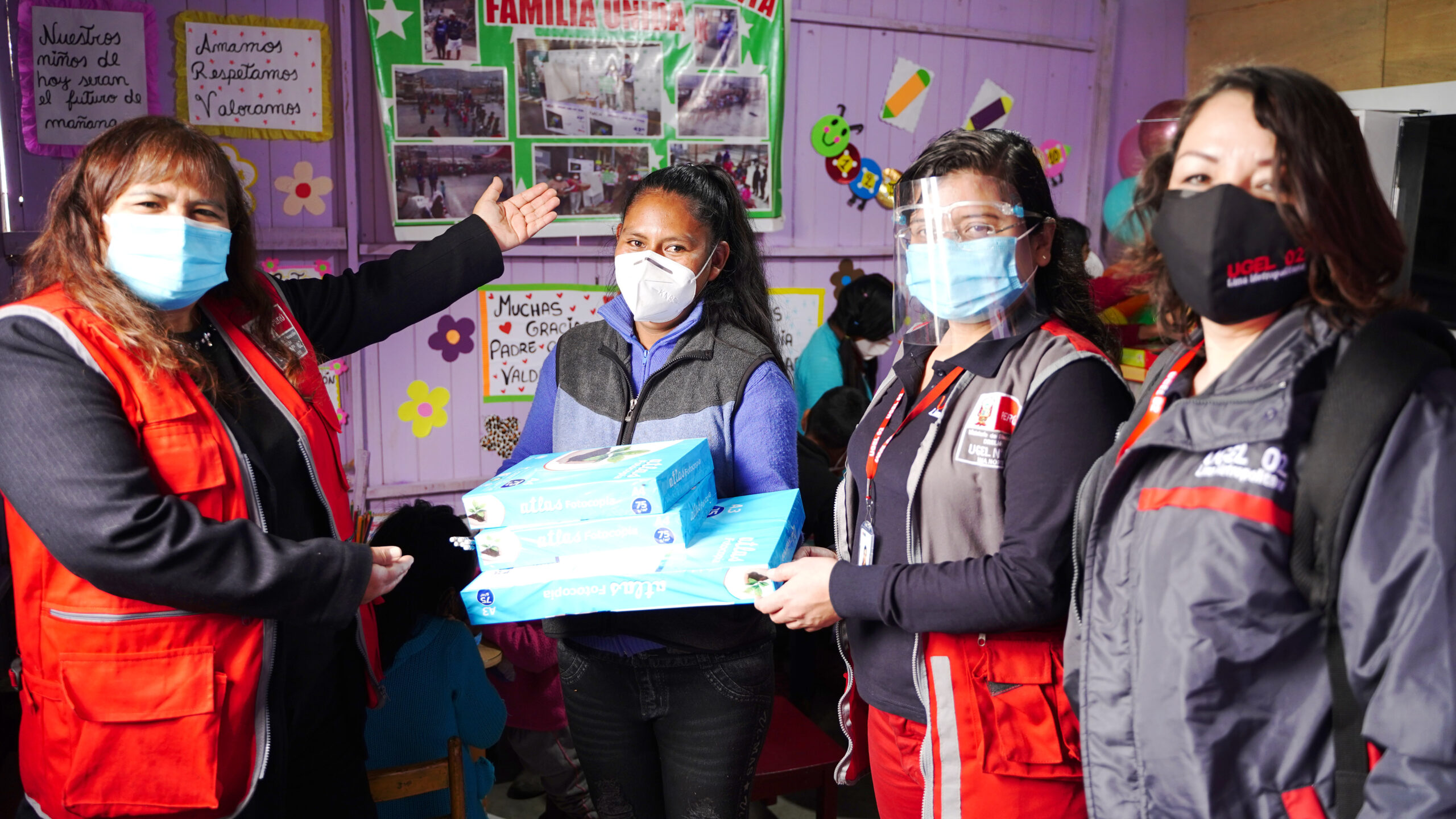 Cáritas Lima Presente en Inauguración De Escuelita en Olla Común Familia Unida en El Rímac