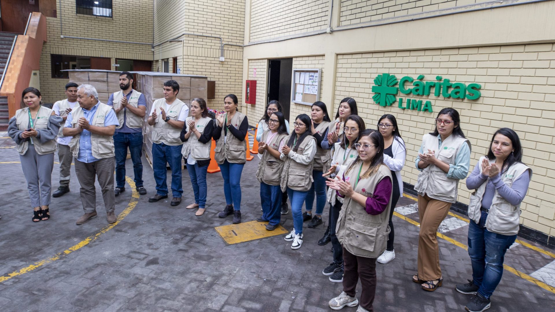 DARS PUCP Y CARITAS DEL PERU - ARZOBISPADO - RENATO PAJUELO - 029